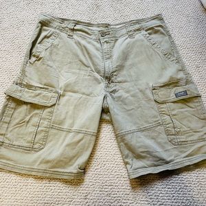 Wrangler Tan Shorts